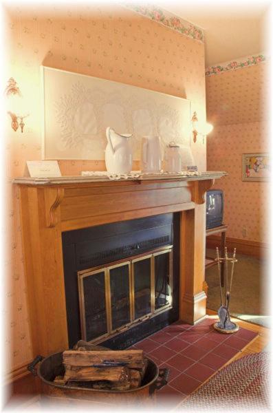 White Lace Inn Sturgeon Bay Room photo